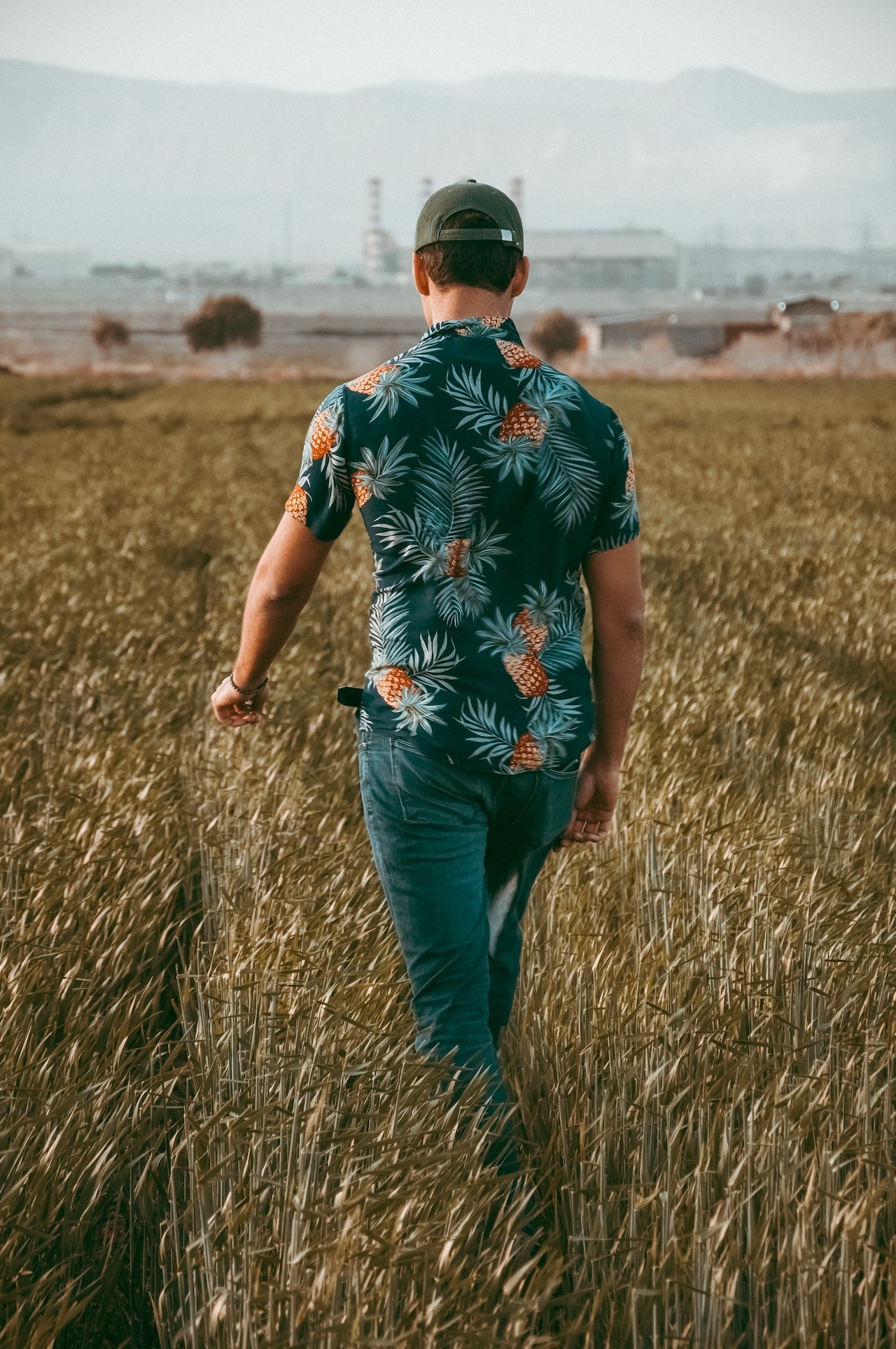 MAn wearing Aloha Shirt